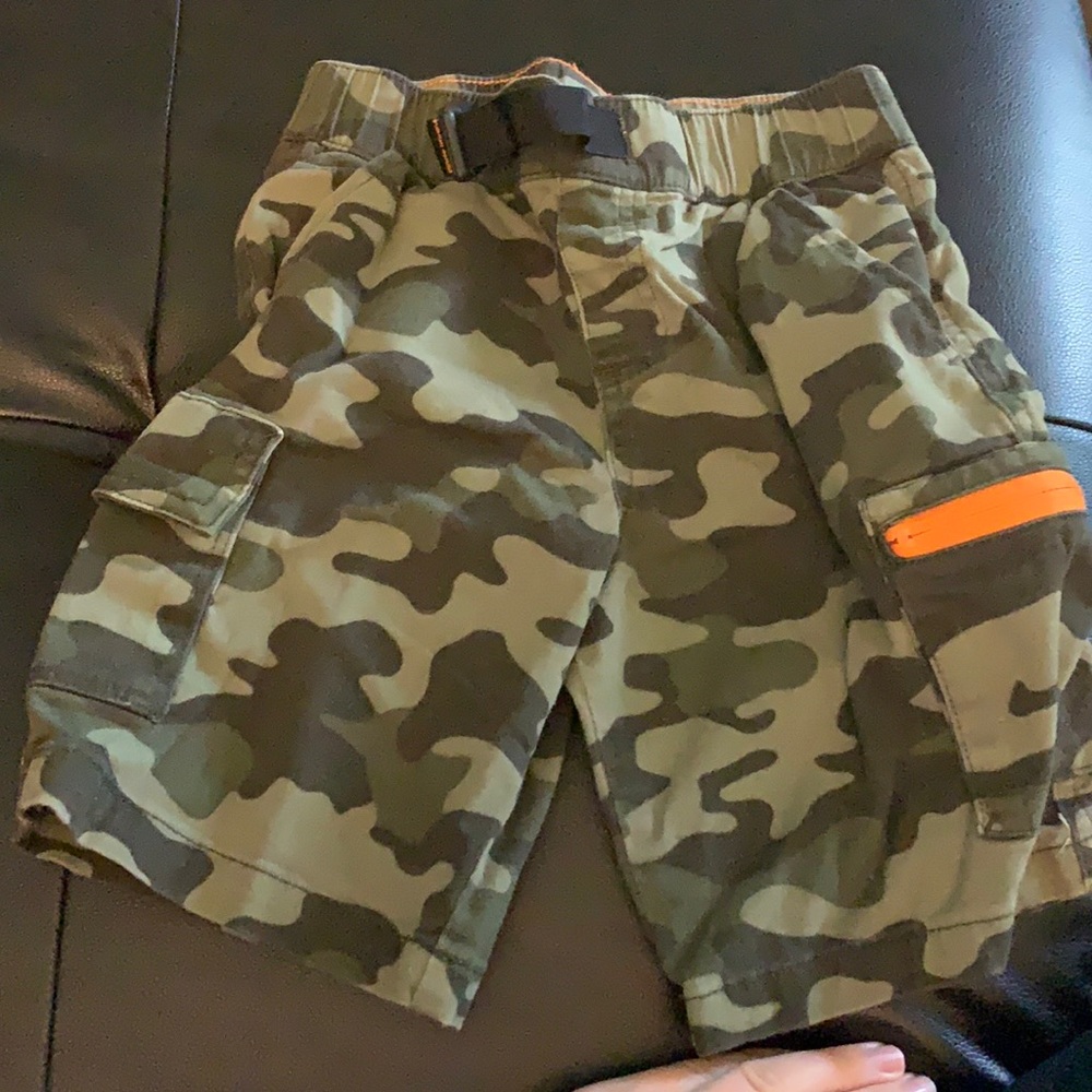 Kids camo shorts